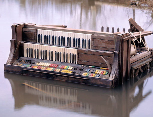 Organ in canal near Venice Organ in canal near Venice