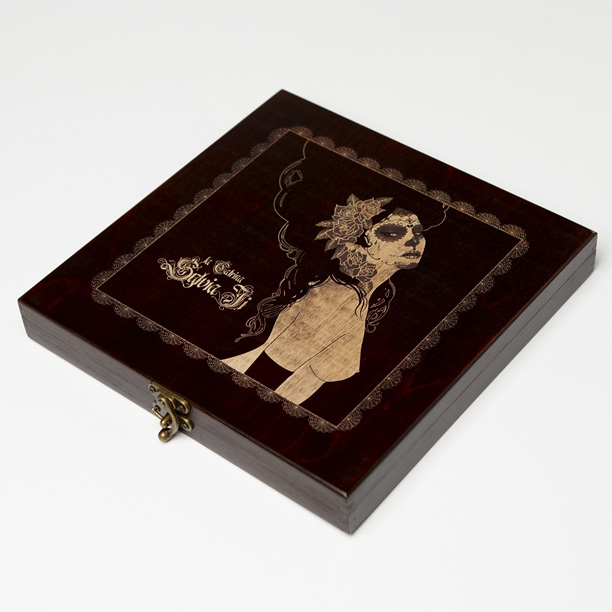 Beautiful work available from Sylvia Ji Beautiful work available from Sylvia Ji